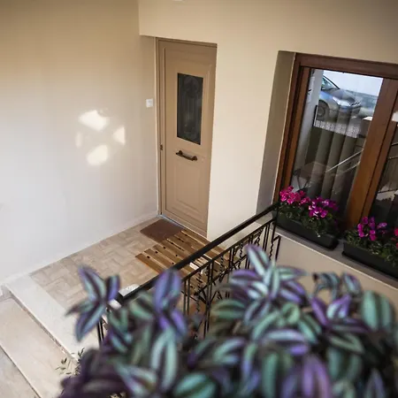 Sabai House Apartment Ioannina Exterior photo